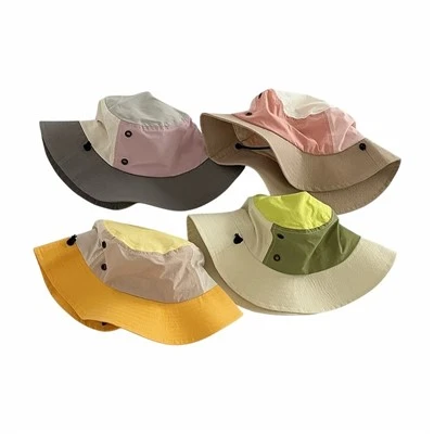 What is the difference between a baseball cap and a trucker hat?